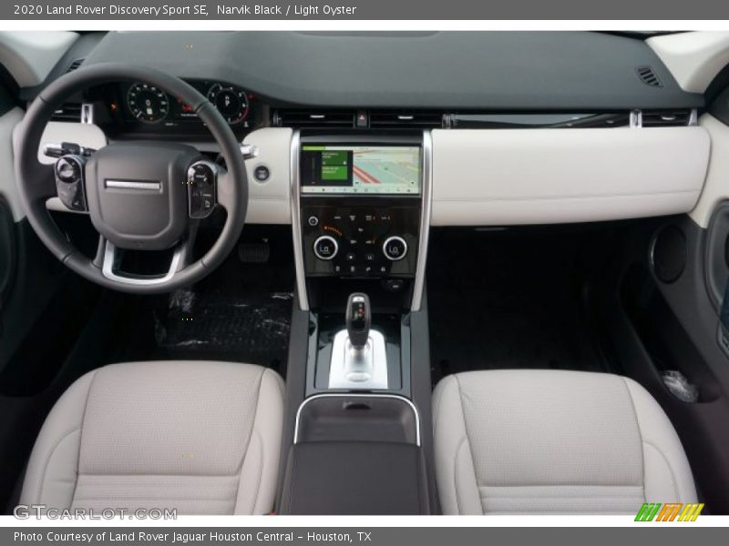 Narvik Black / Light Oyster 2020 Land Rover Discovery Sport SE