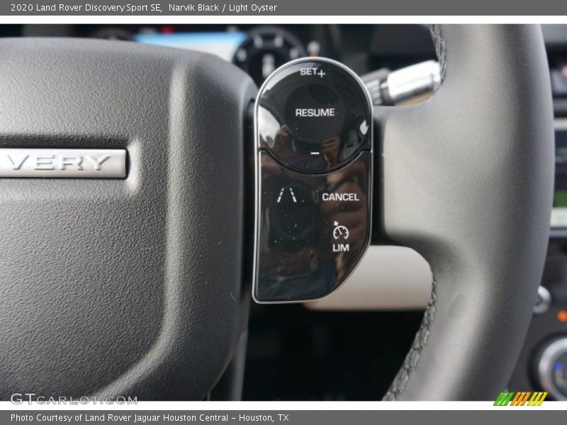 Narvik Black / Light Oyster 2020 Land Rover Discovery Sport SE