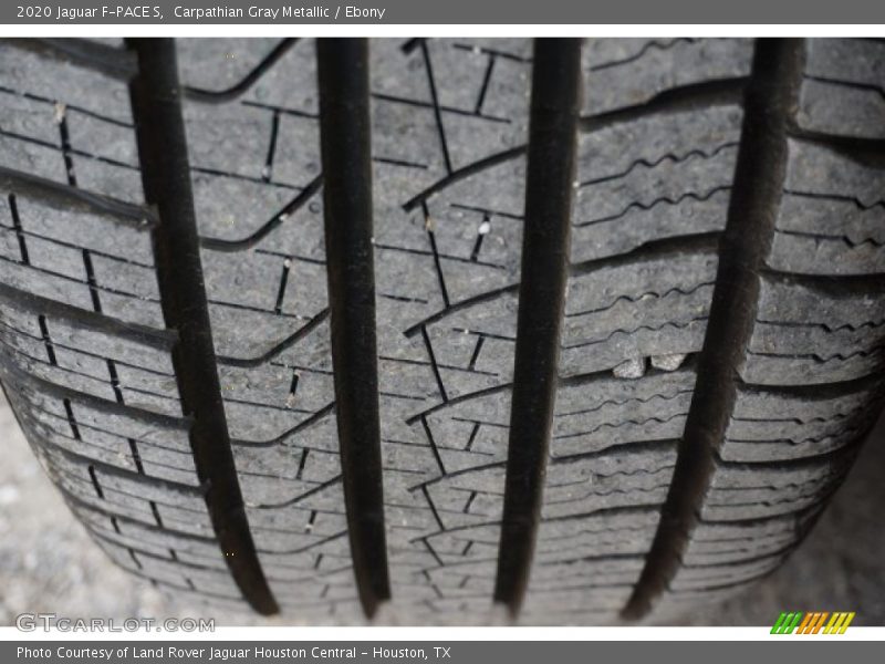 Carpathian Gray Metallic / Ebony 2020 Jaguar F-PACE S