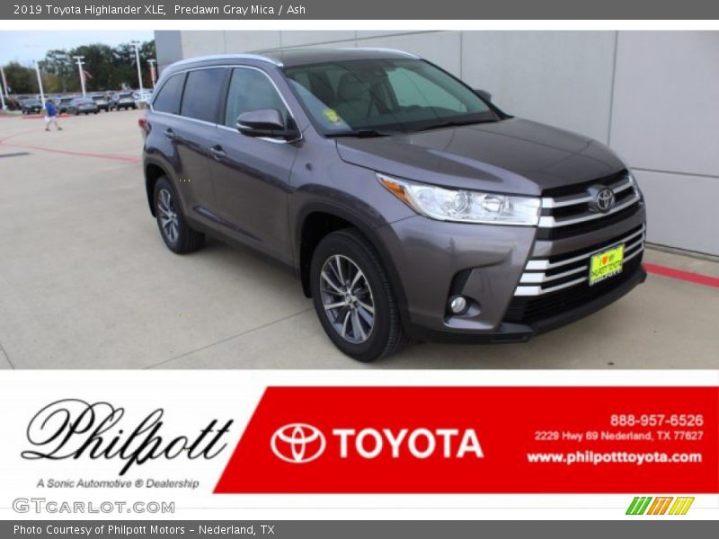 Predawn Gray Mica / Ash 2019 Toyota Highlander XLE