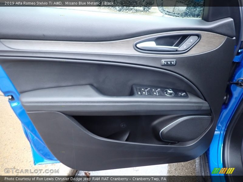 Misano Blue Metallic / Black 2019 Alfa Romeo Stelvio Ti AWD