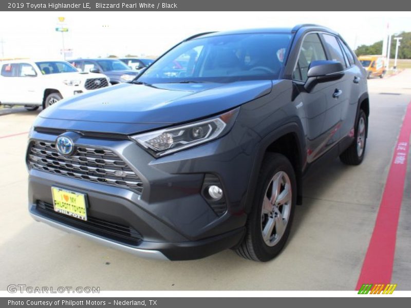 Blizzard Pearl White / Black 2019 Toyota Highlander LE