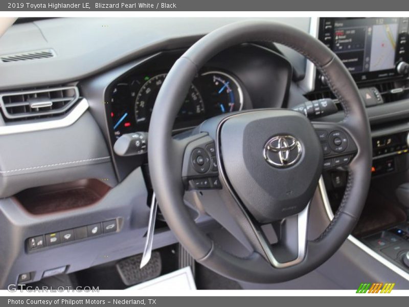 Blizzard Pearl White / Black 2019 Toyota Highlander LE