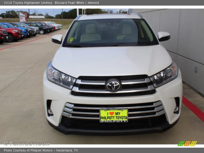 Blizzard Pearl White / Almond 2019 Toyota Highlander Limited