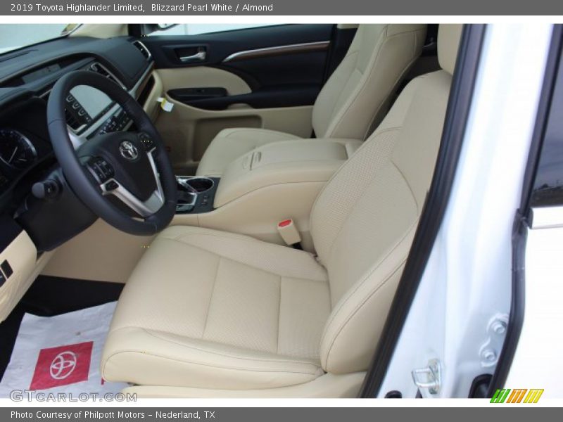 Blizzard Pearl White / Almond 2019 Toyota Highlander Limited