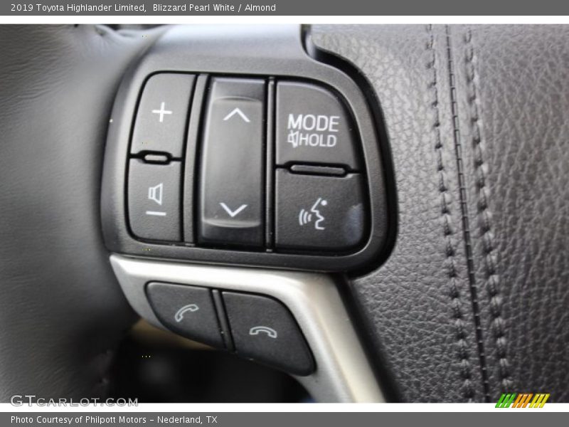 Blizzard Pearl White / Almond 2019 Toyota Highlander Limited