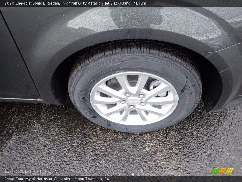 Nightfall Gray Metallic / Jet Black/Dark Titanium 2020 Chevrolet Sonic LT Sedan