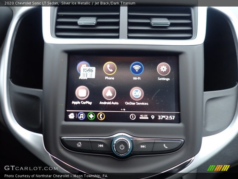 Silver Ice Metallic / Jet Black/Dark Titanium 2020 Chevrolet Sonic LT Sedan