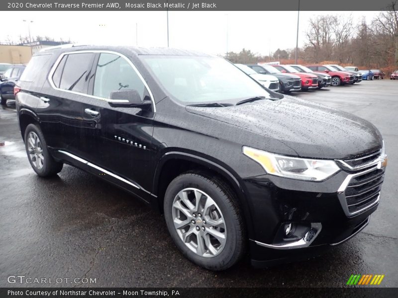 Front 3/4 View of 2020 Traverse Premier AWD