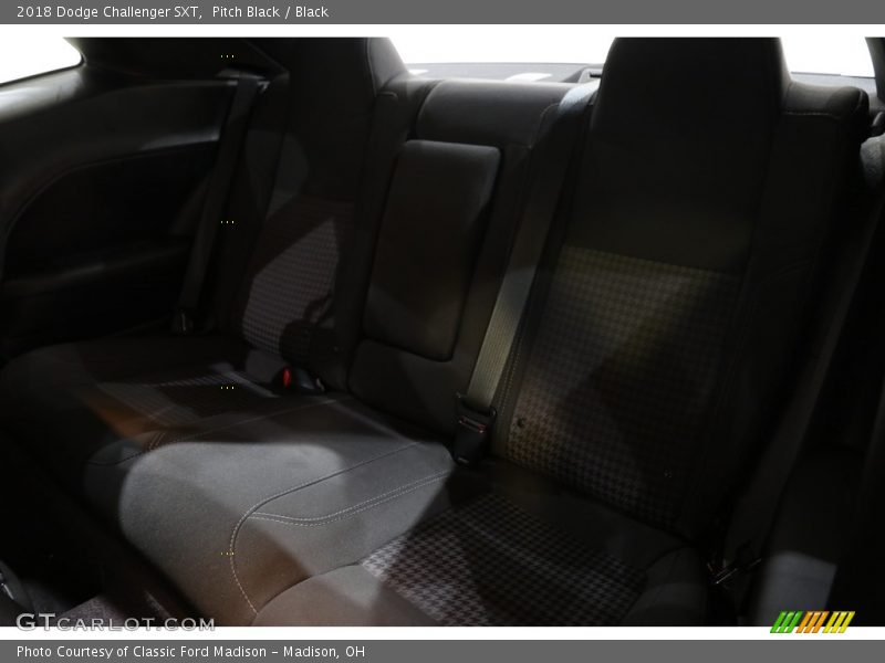 Pitch Black / Black 2018 Dodge Challenger SXT