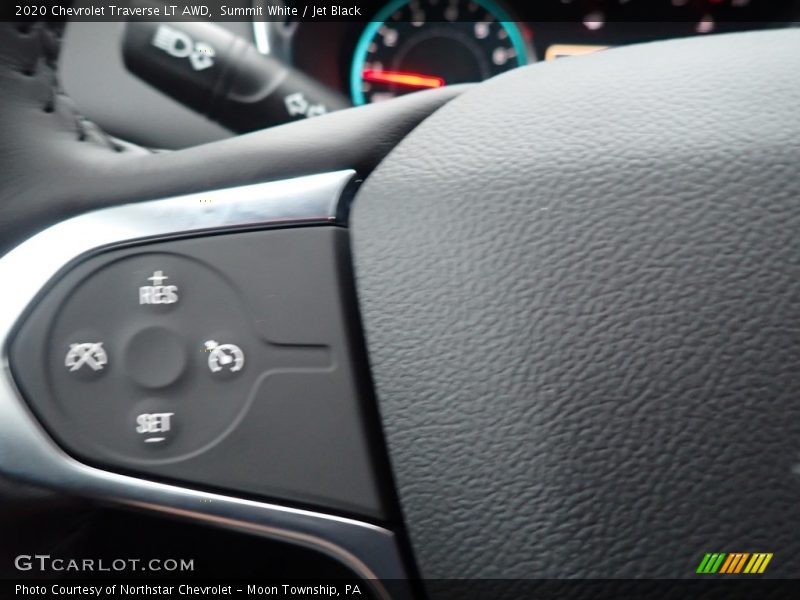 Summit White / Jet Black 2020 Chevrolet Traverse LT AWD