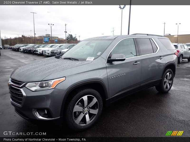 Front 3/4 View of 2020 Traverse LT AWD