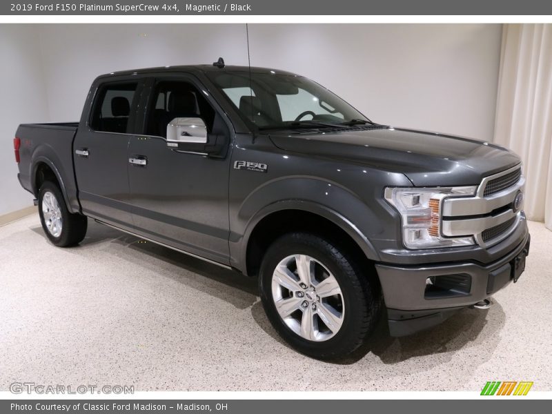 Magnetic / Black 2019 Ford F150 Platinum SuperCrew 4x4