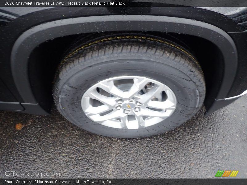 Mosaic Black Metallic / Jet Black 2020 Chevrolet Traverse LT AWD