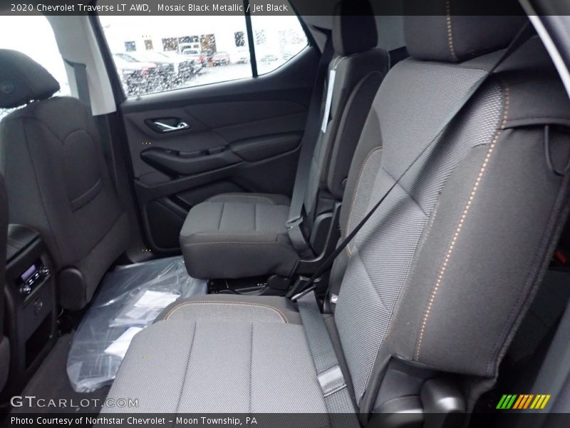Mosaic Black Metallic / Jet Black 2020 Chevrolet Traverse LT AWD