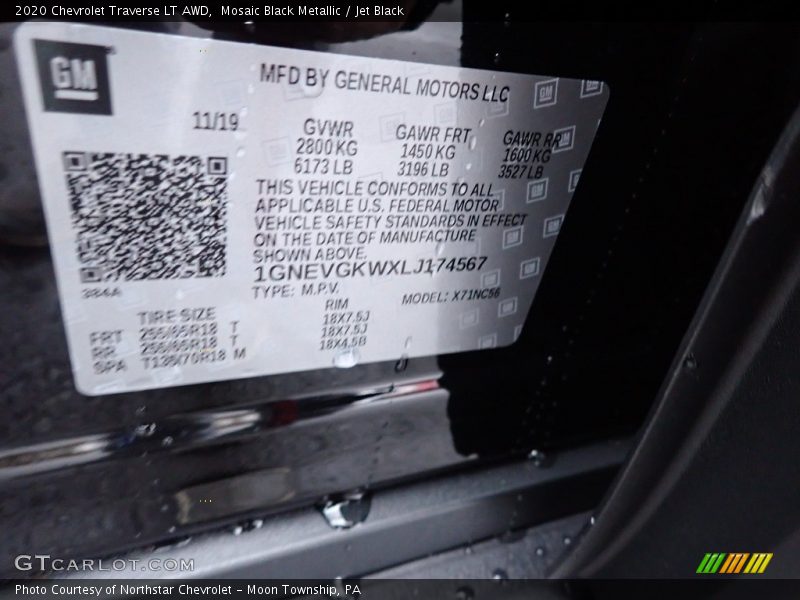 Mosaic Black Metallic / Jet Black 2020 Chevrolet Traverse LT AWD