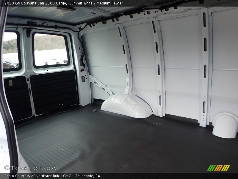 Summit White / Medium Pewter 2020 GMC Savana Van 2500 Cargo