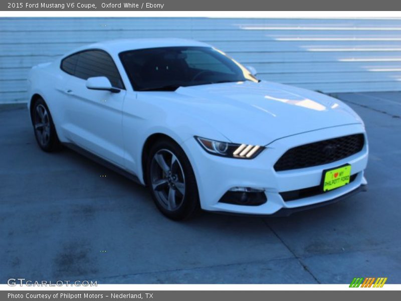 Oxford White / Ebony 2015 Ford Mustang V6 Coupe