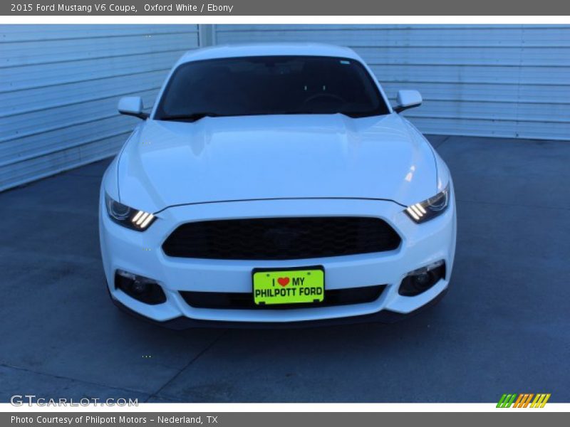 Oxford White / Ebony 2015 Ford Mustang V6 Coupe