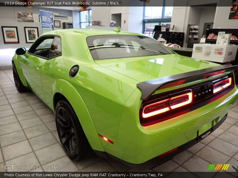 Sublime / Black 2019 Dodge Challenger R/T Scat Pack Widebody