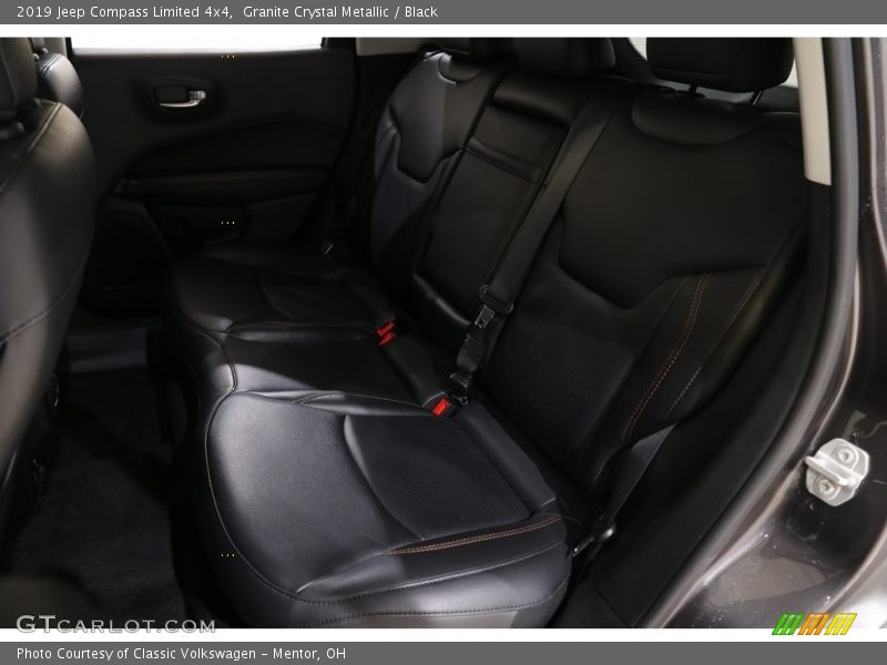 Granite Crystal Metallic / Black 2019 Jeep Compass Limited 4x4