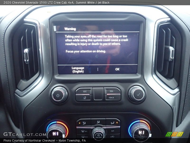 Controls of 2020 Silverado 1500 LTZ Crew Cab 4x4