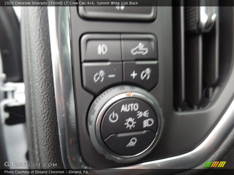 Summit White / Jet Black 2020 Chevrolet Silverado 2500HD LT Crew Cab 4x4