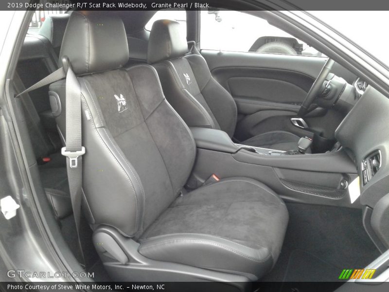Granite Pearl / Black 2019 Dodge Challenger R/T Scat Pack Widebody