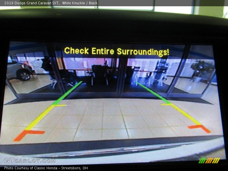 White Knuckle / Black 2019 Dodge Grand Caravan SXT