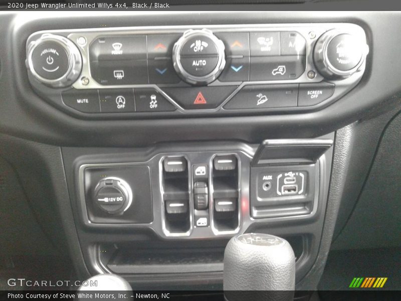 Black / Black 2020 Jeep Wrangler Unlimited Willys 4x4