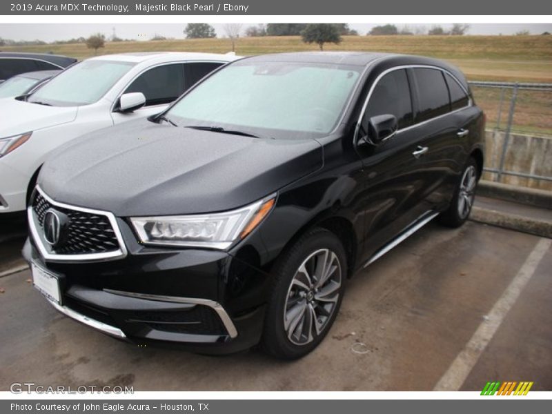 Front 3/4 View of 2019 MDX Technology