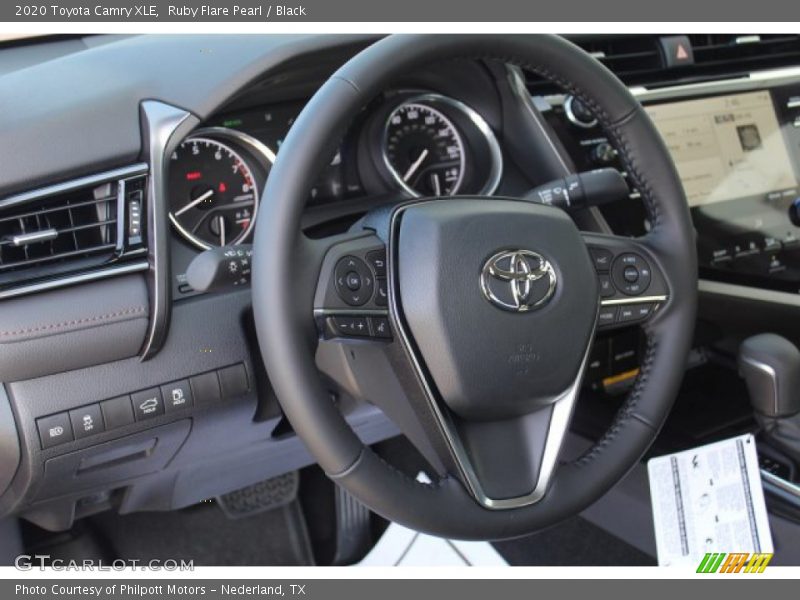 Ruby Flare Pearl / Black 2020 Toyota Camry XLE