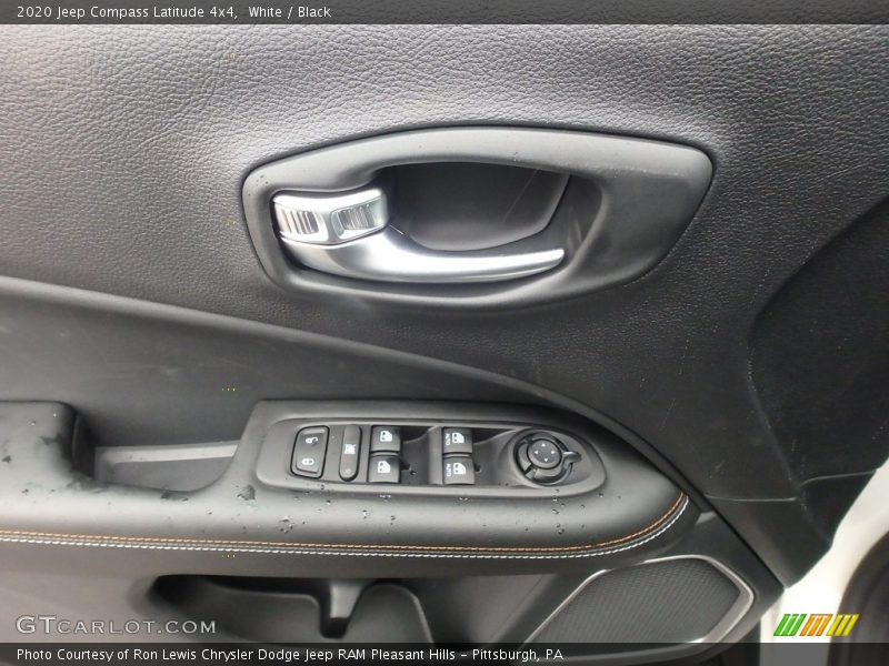 White / Black 2020 Jeep Compass Latitude 4x4