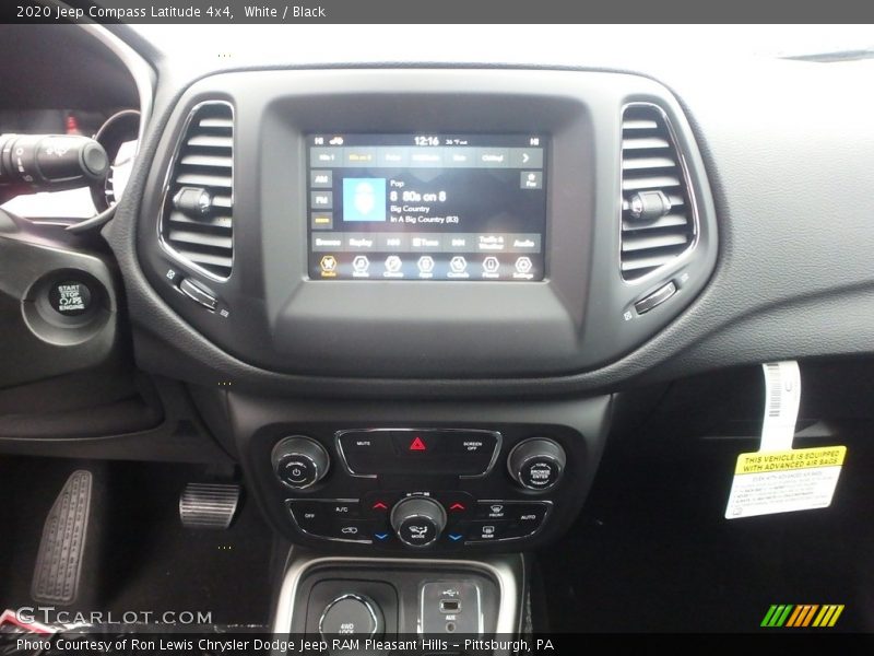 White / Black 2020 Jeep Compass Latitude 4x4