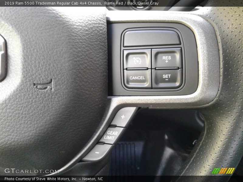  2019 5500 Tradesman Regular Cab 4x4 Chassis Steering Wheel