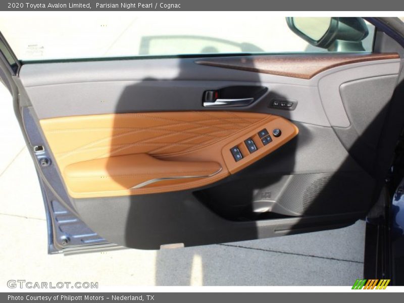 Parisian Night Pearl / Cognac 2020 Toyota Avalon Limited