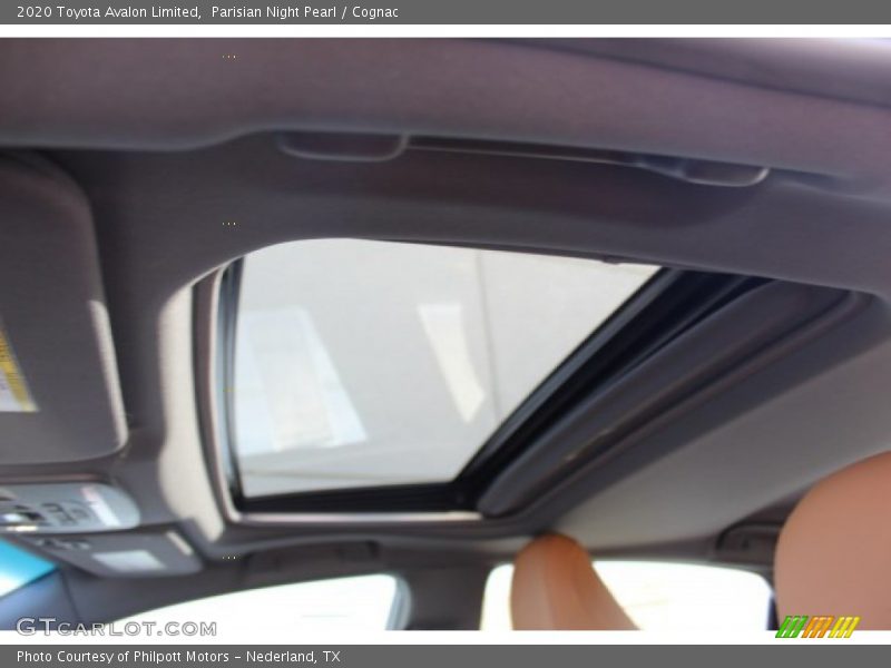 Parisian Night Pearl / Cognac 2020 Toyota Avalon Limited