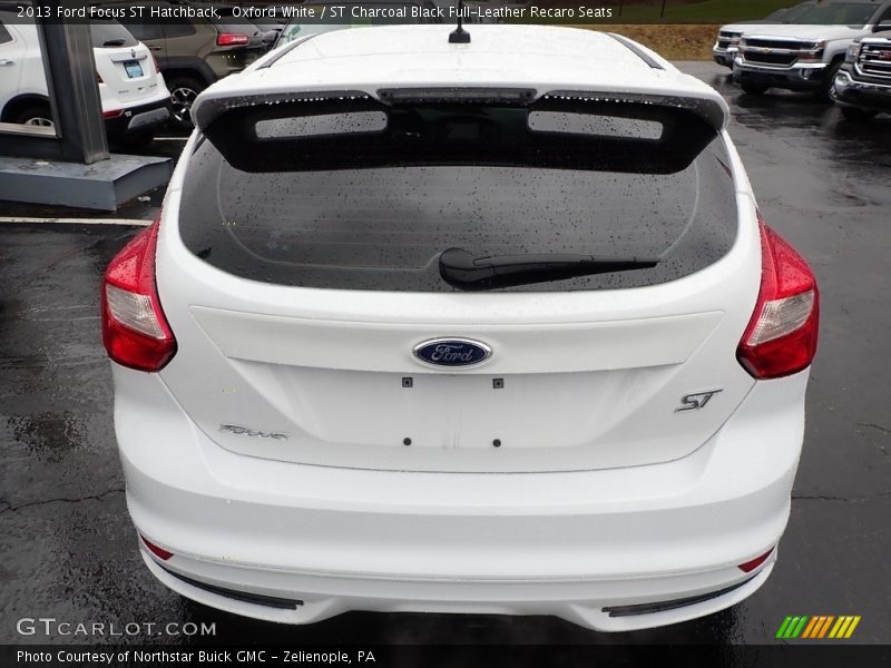 Oxford White / ST Charcoal Black Full-Leather Recaro Seats 2013 Ford Focus ST Hatchback