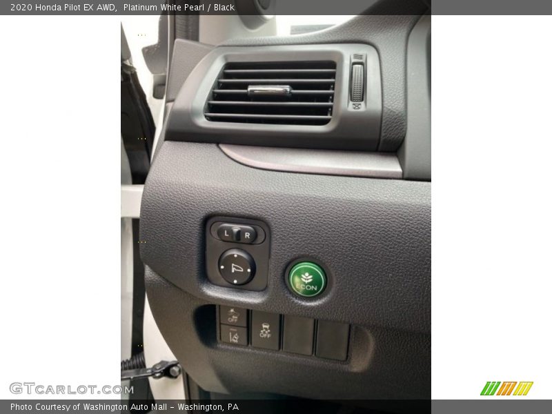 Platinum White Pearl / Black 2020 Honda Pilot EX AWD