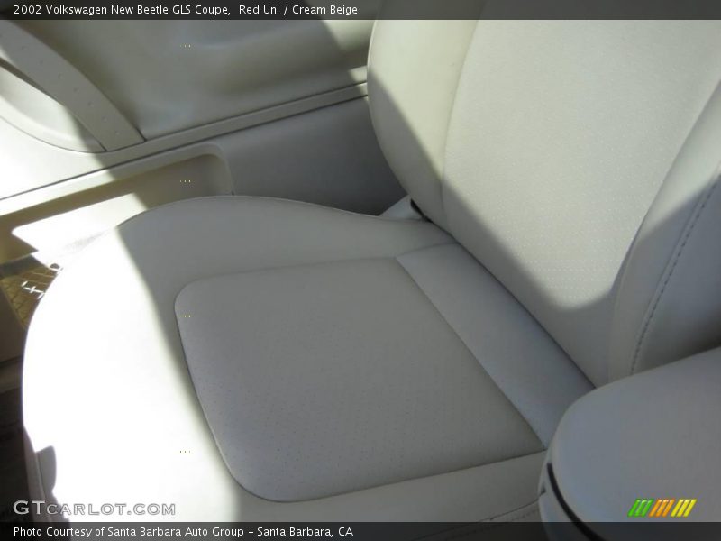 Red Uni / Cream Beige 2002 Volkswagen New Beetle GLS Coupe