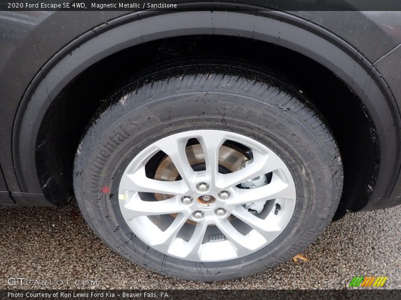 Magnetic Metallic / Sandstone 2020 Ford Escape SE 4WD