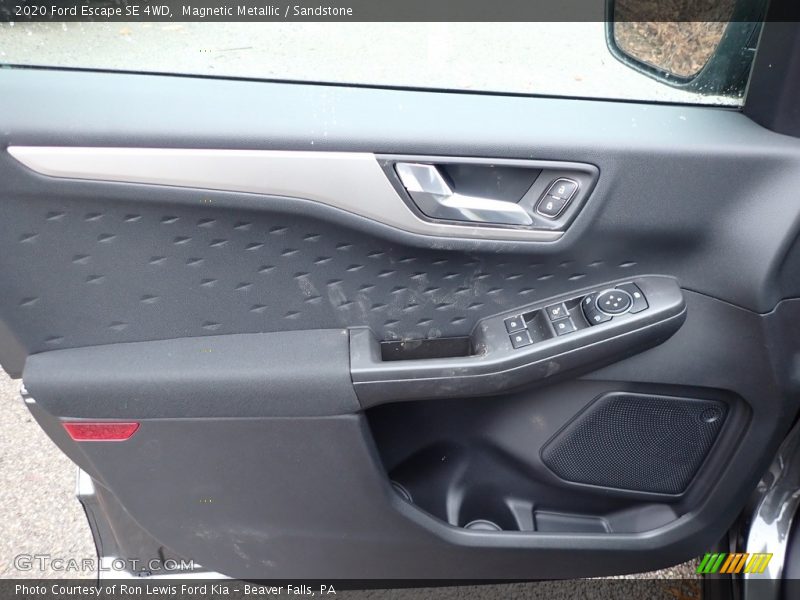 Magnetic Metallic / Sandstone 2020 Ford Escape SE 4WD
