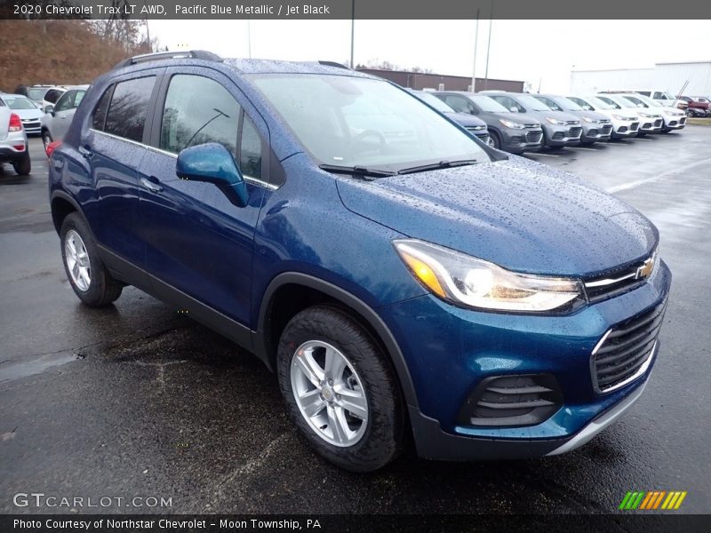 Pacific Blue Metallic / Jet Black 2020 Chevrolet Trax LT AWD