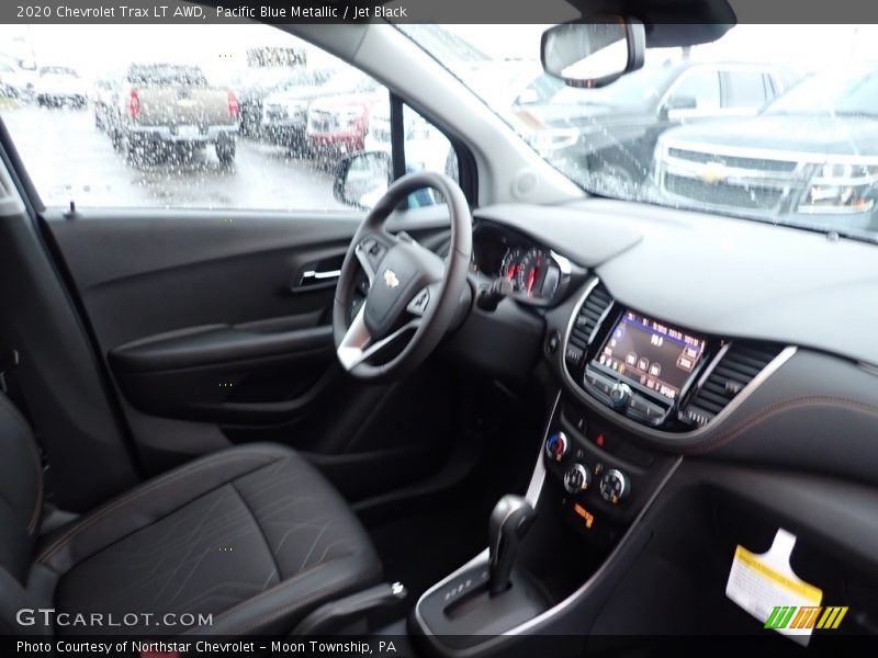 Pacific Blue Metallic / Jet Black 2020 Chevrolet Trax LT AWD