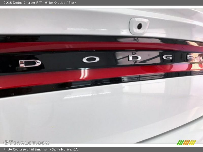 White Knuckle / Black 2018 Dodge Charger R/T