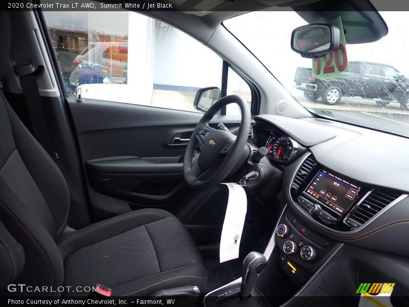 Summit White / Jet Black 2020 Chevrolet Trax LT AWD