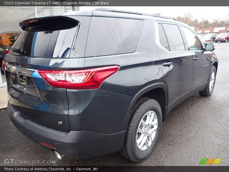 Graphite Metallic / Jet Black 2020 Chevrolet Traverse LT AWD