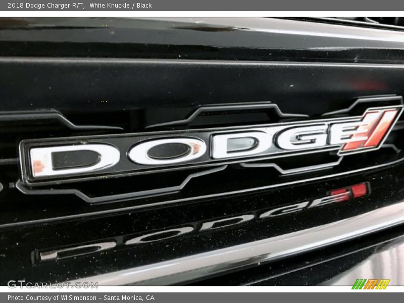 White Knuckle / Black 2018 Dodge Charger R/T