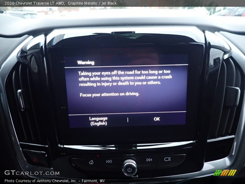 Graphite Metallic / Jet Black 2020 Chevrolet Traverse LT AWD