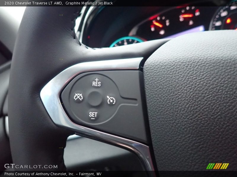 Graphite Metallic / Jet Black 2020 Chevrolet Traverse LT AWD